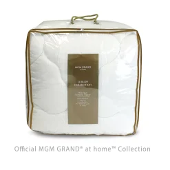 MGM Grand Hotel Laundry Mink Plush Bed Topper -travel pillow shop 3476673 ALT2