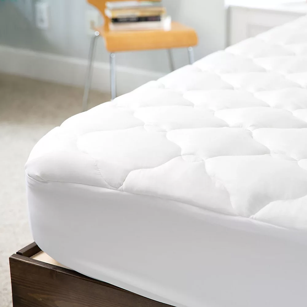 ELuxury Plush Mattress Pad 3 ELuxury Plush Mattress Pad