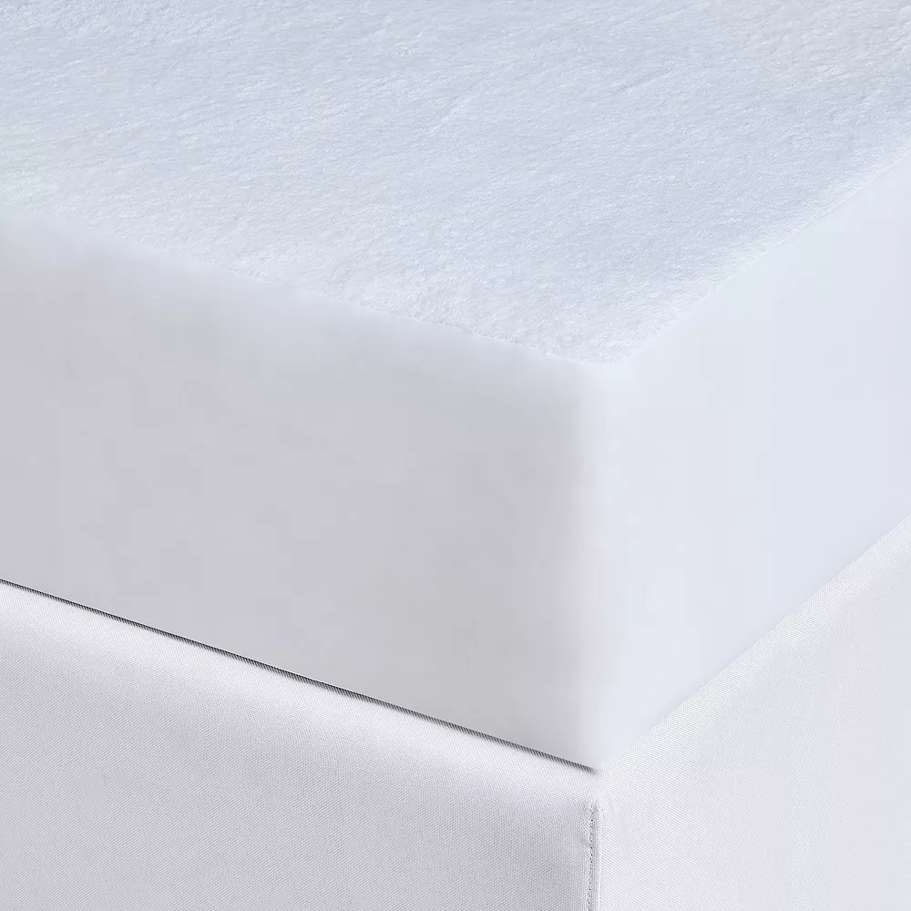 London Fog Premium Waterproof Hypoallergenic Mattress Protector 3 London Fog Premium Waterproof Hypoallergenic Mattress Protector