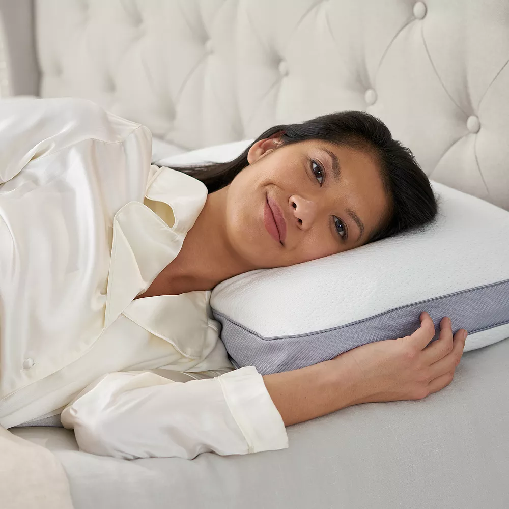 Serta® Layered Luxury Gel Memory Foam Pillow 5 Serta® Layered Luxury Gel Memory Foam Pillow - Image 3