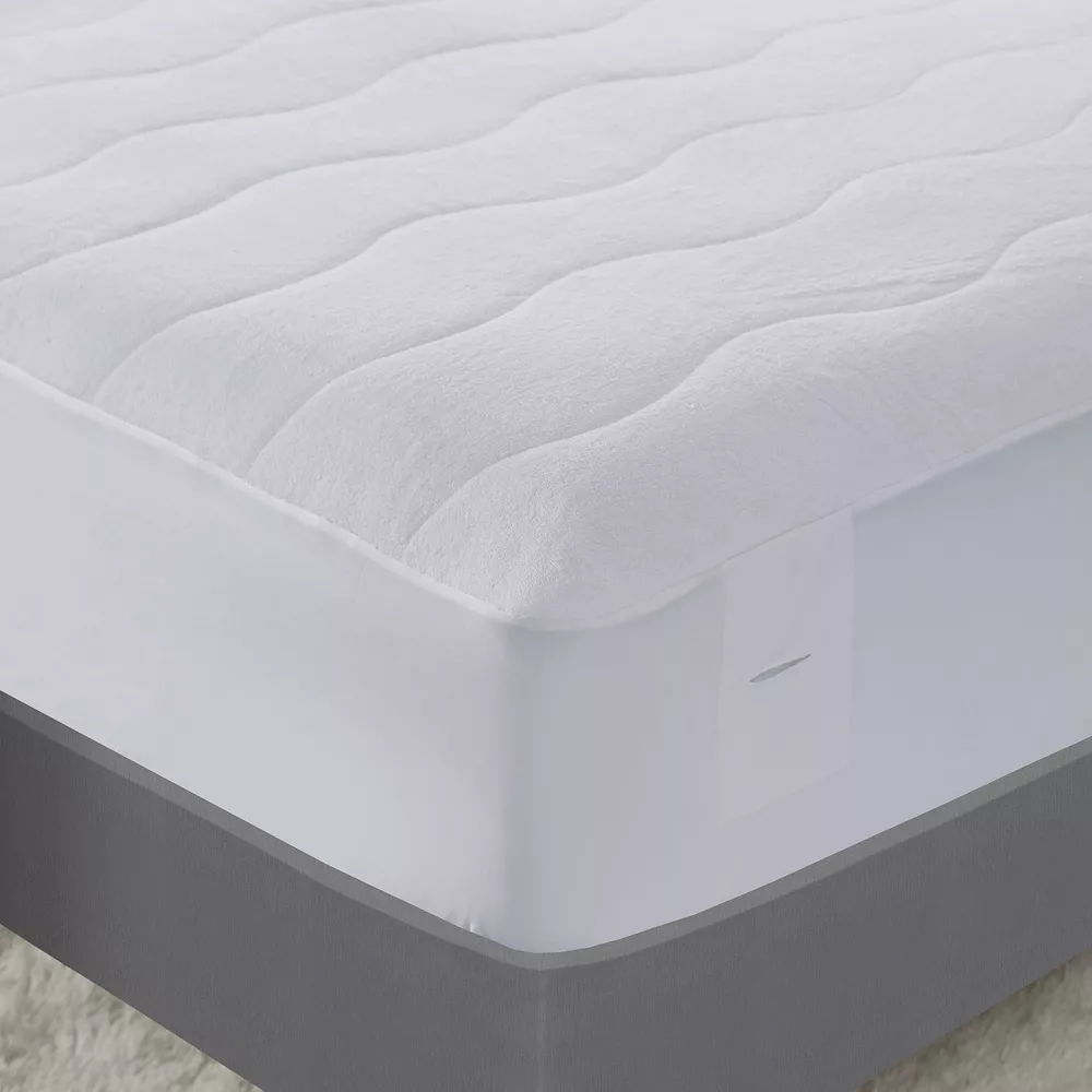 Serta® Plush Heated Mattress Pad 3 Serta® Plush Heated Mattress Pad
